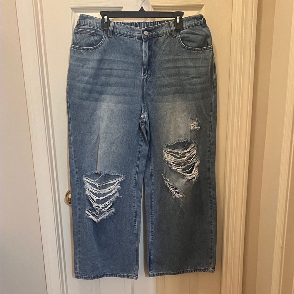 SHEIN Ripped Boyfriend Jeans in Classic Blue